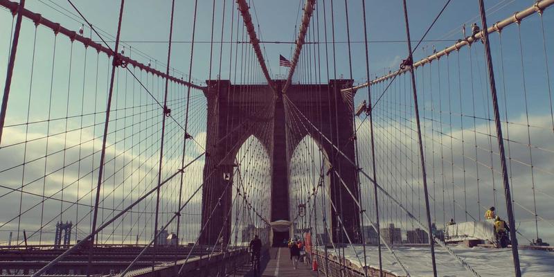 从1G到6G：移动通信演进如何重塑网络运维与通信解决方案