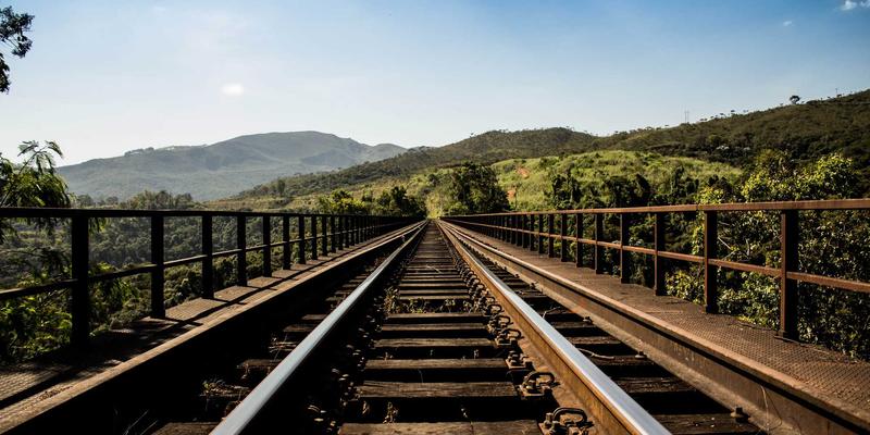 筑牢数字基石：通信工程项目中防雷与接地系统设计的核心规范与实践