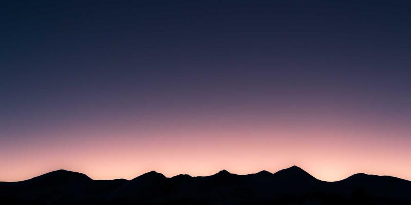 通信工程三大核心领域深度解析：网络运维、系统集成与通信解决方案