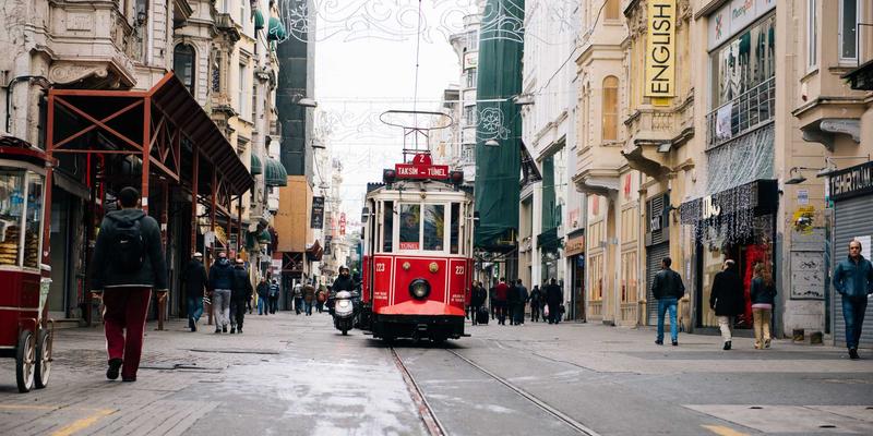 通信解决方案深度解析：NB-IoT、LoRa与SigFox三大低功耗广域网技术的网络运维与商用前景